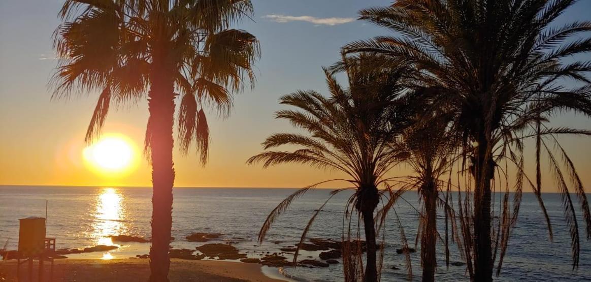 La Luna Blanca Torremolinos Exterior foto