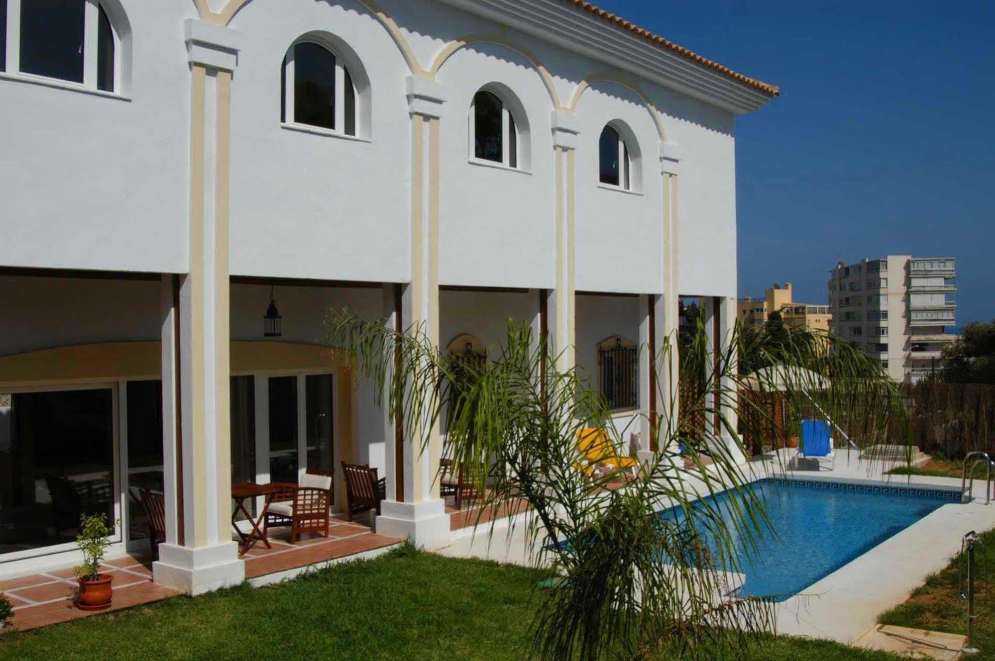 La Luna Blanca Torremolinos Exterior foto